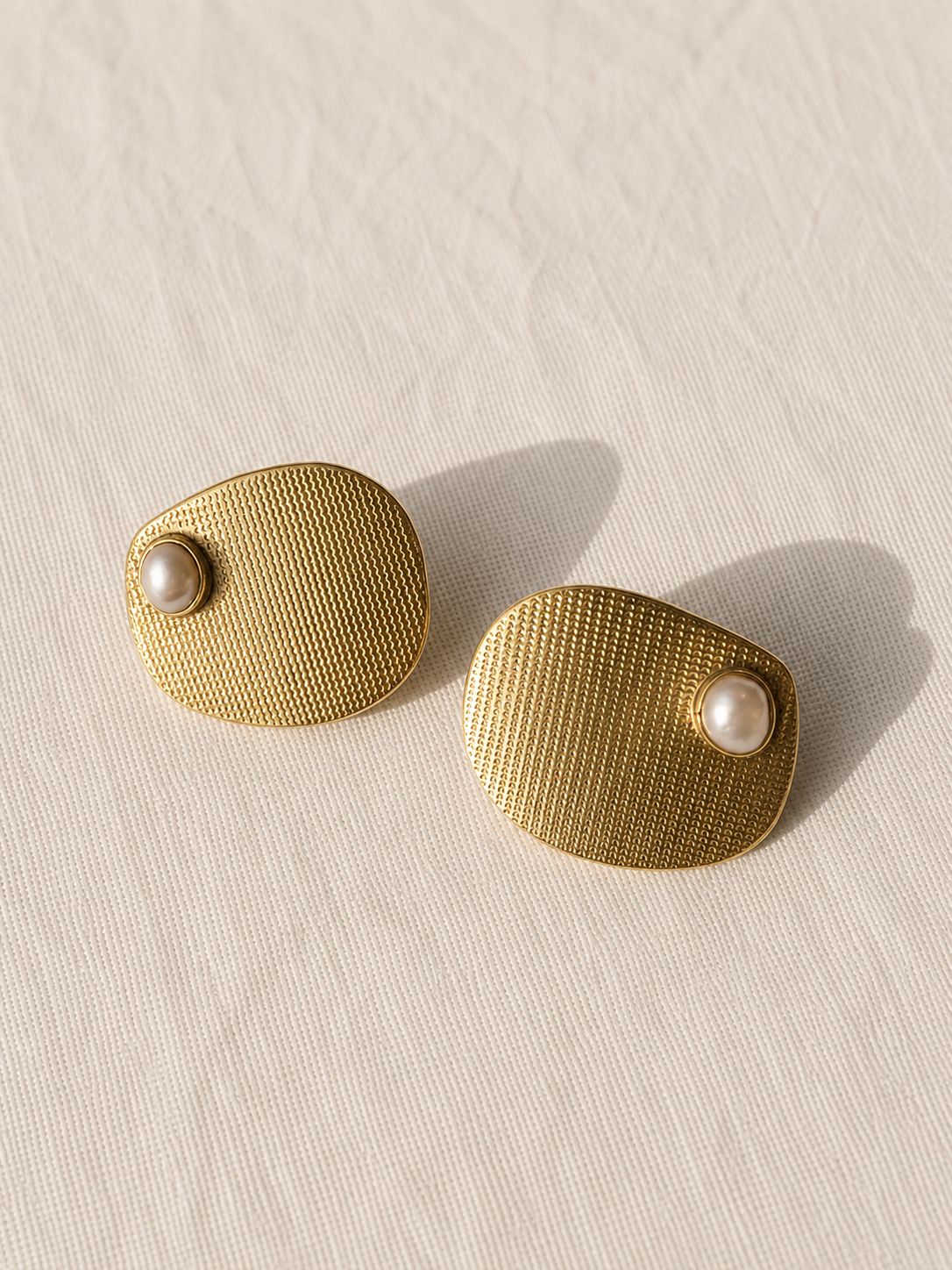 07 Ometepe Perlas Aretes